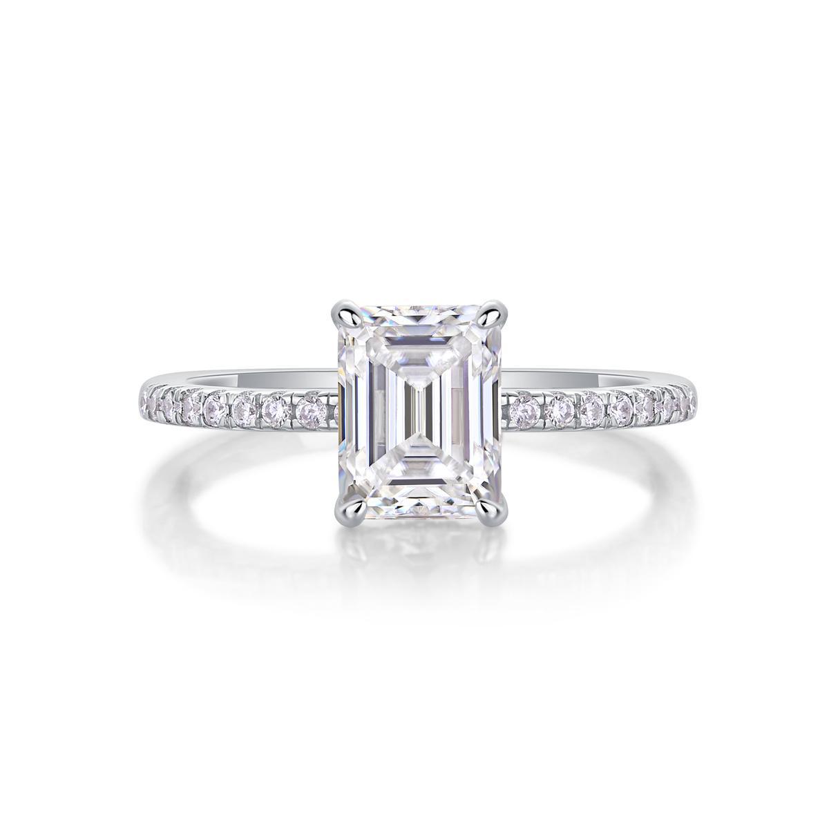 Women's 2-Carat Simple S925 Moissanite Engagement Ring